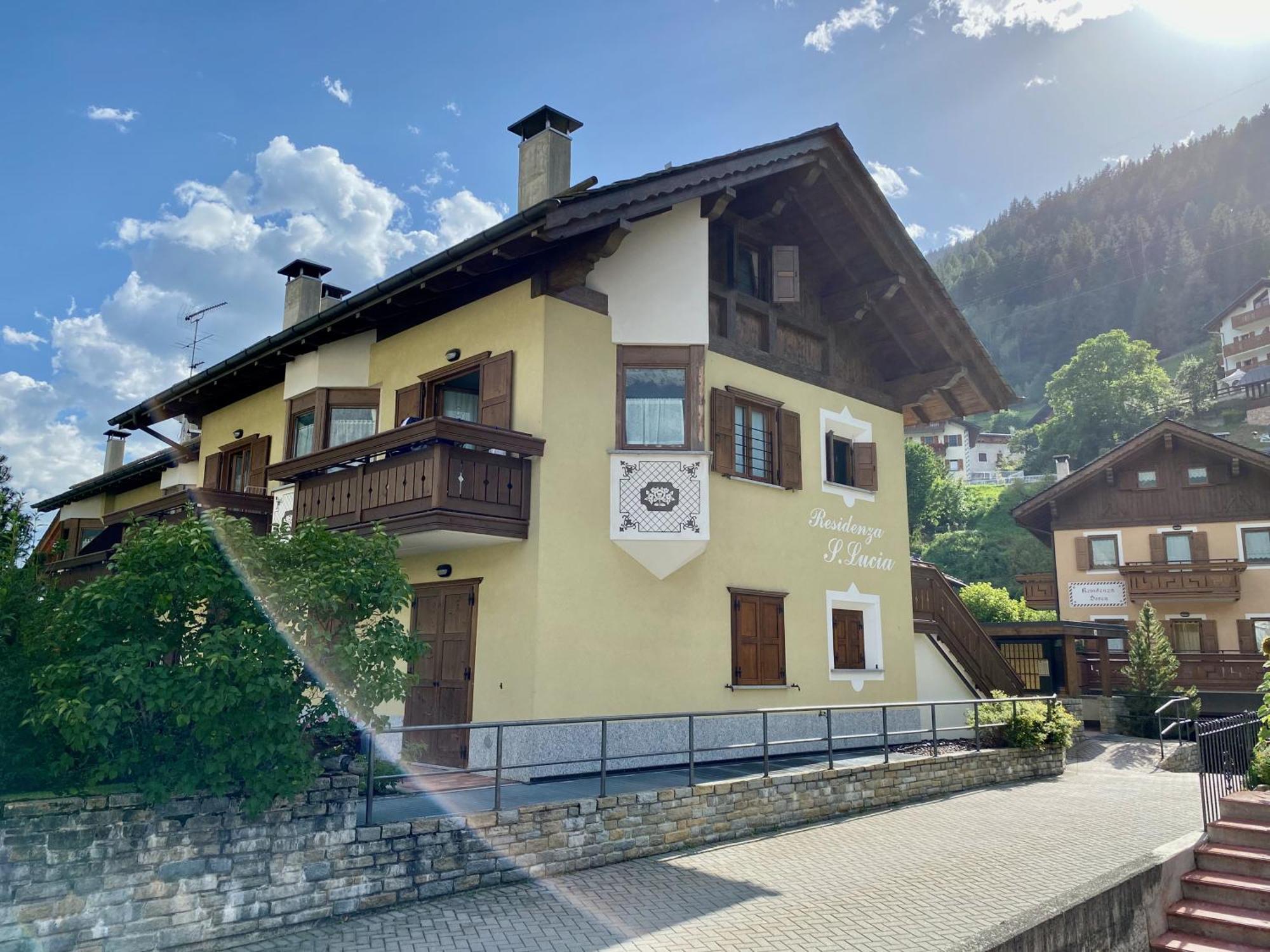 Appartamento In Residence Santa Lucia Bormio Bagian luar foto