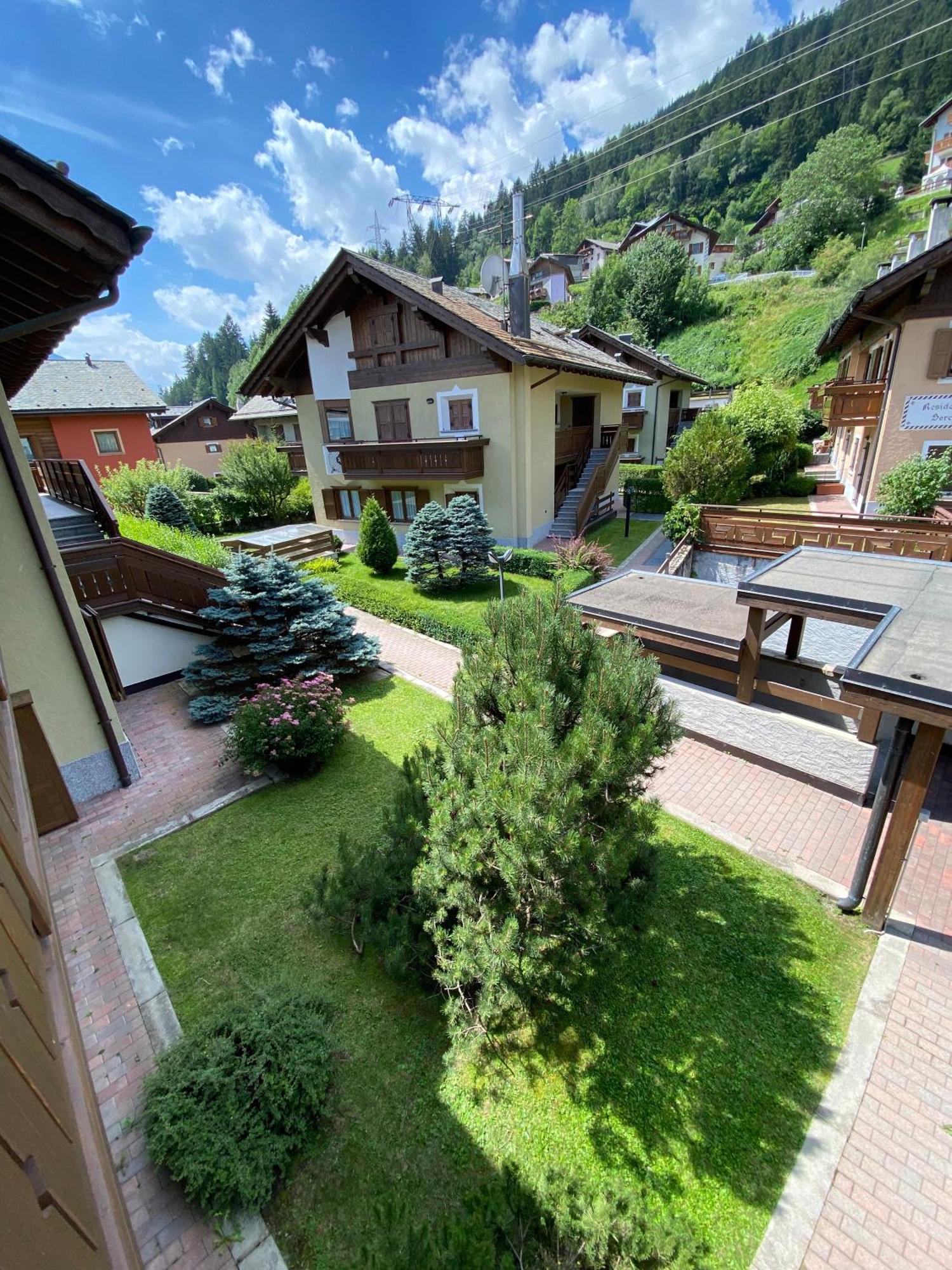 Appartamento In Residence Santa Lucia Bormio Bagian luar foto
